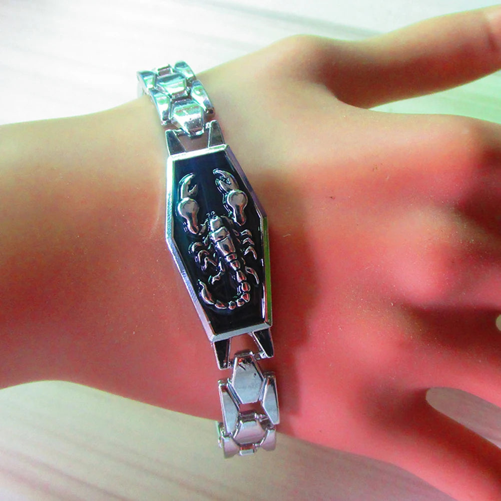 Scorpion Carved Chain Bracelet