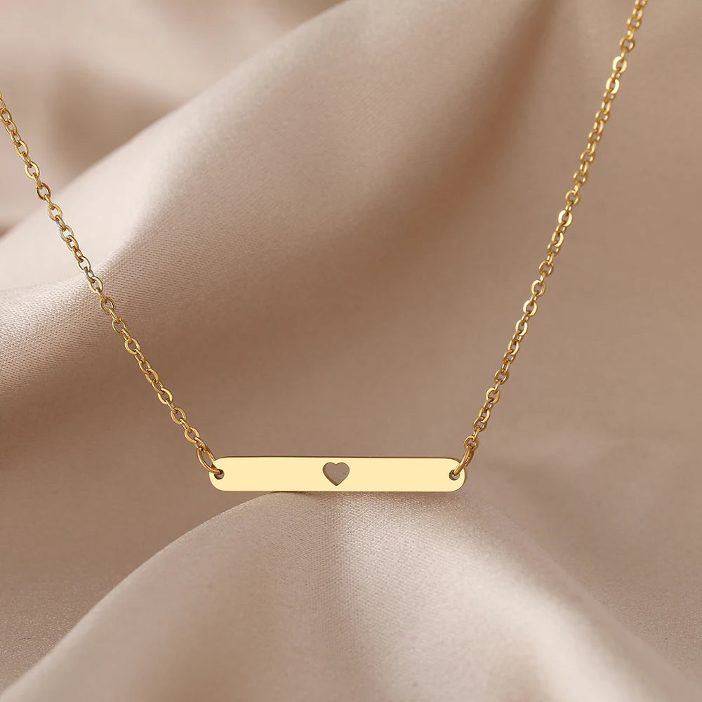 Horizontal Stick Necklace