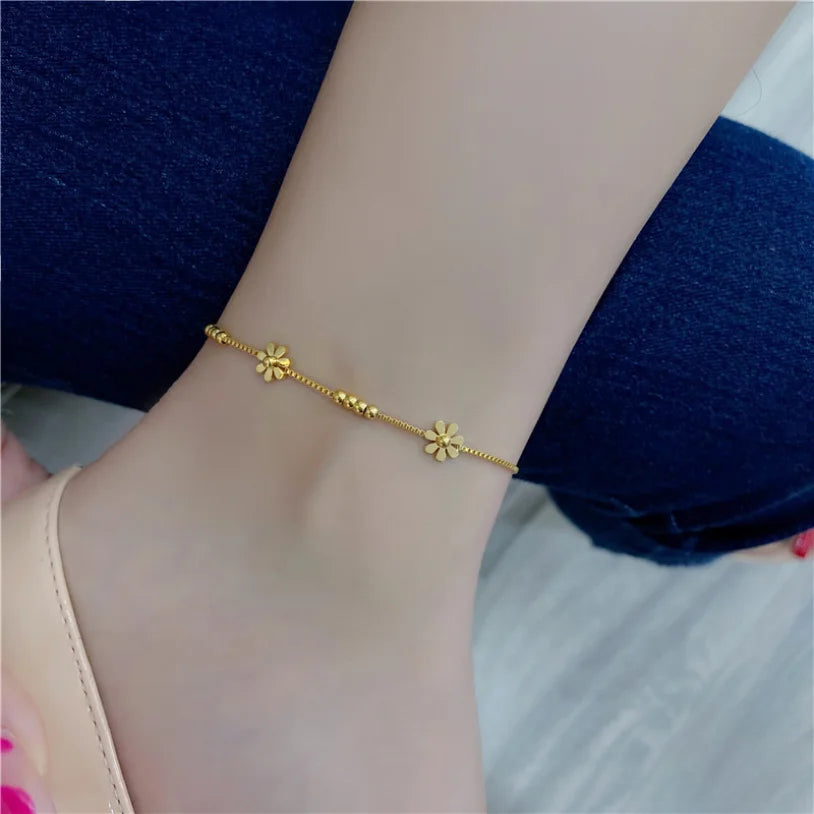 Elegant Daisy Anklets