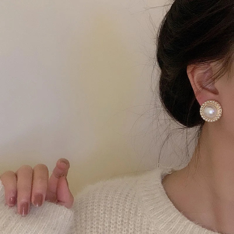 Big Pearl Stud Earring