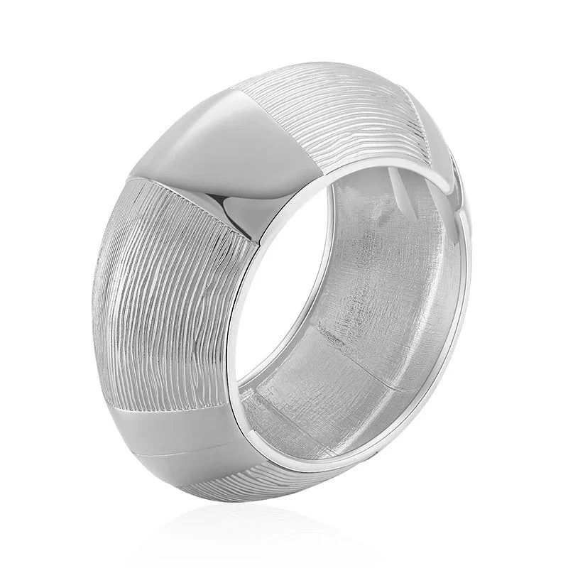 Circular Alloy Big Bracelet