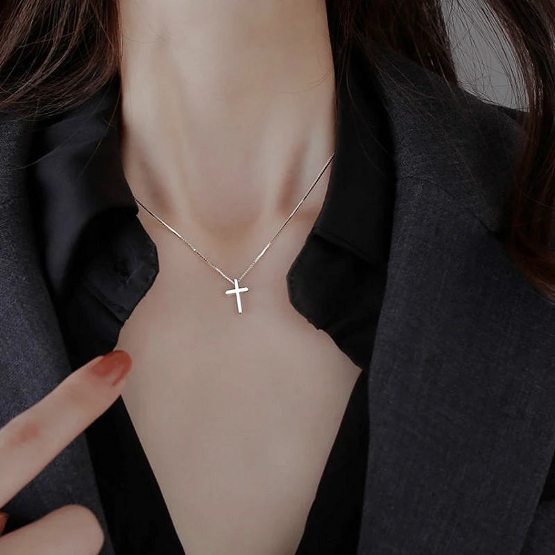 Simple Cross Choker Pendants