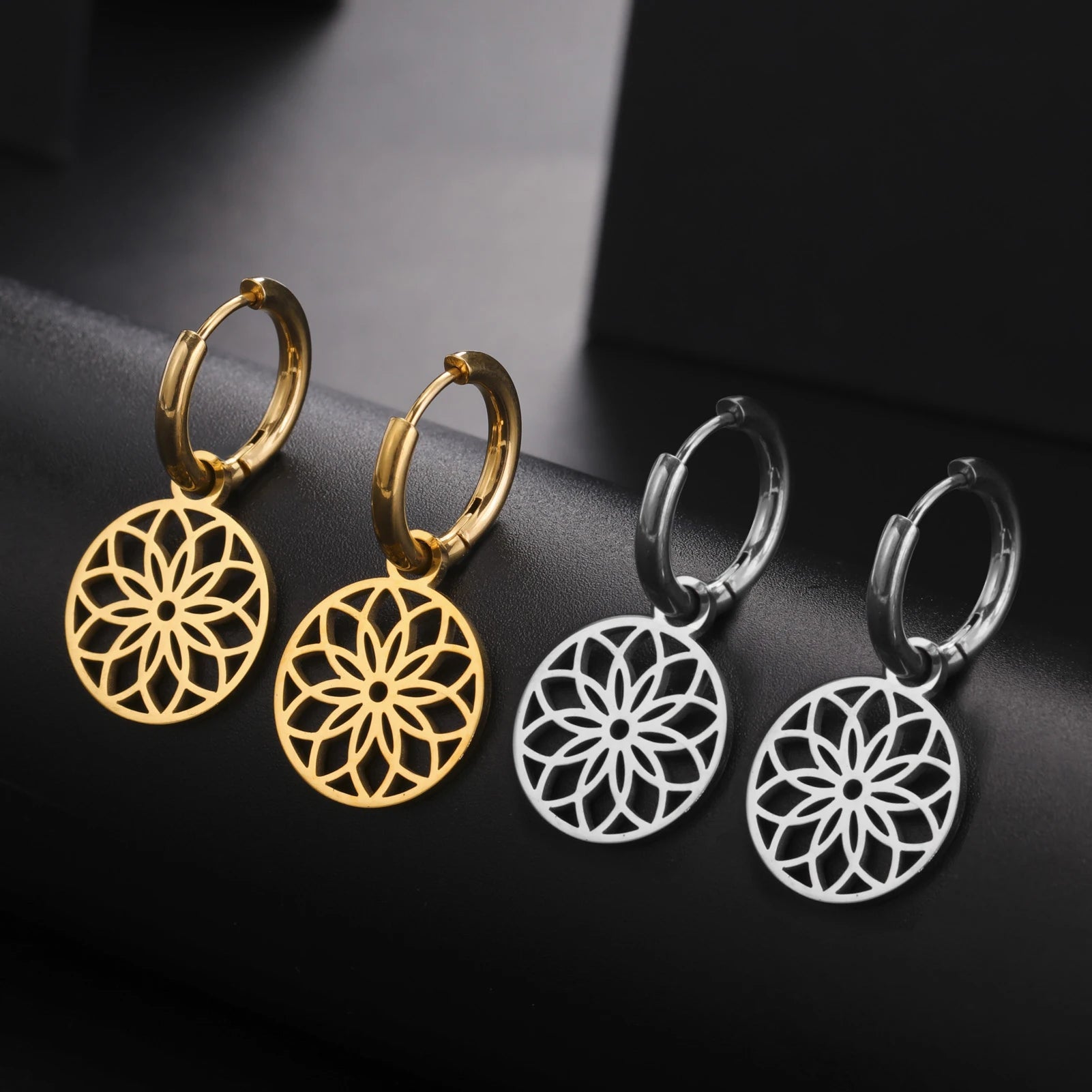 Skyrim Chakra Flower Earring