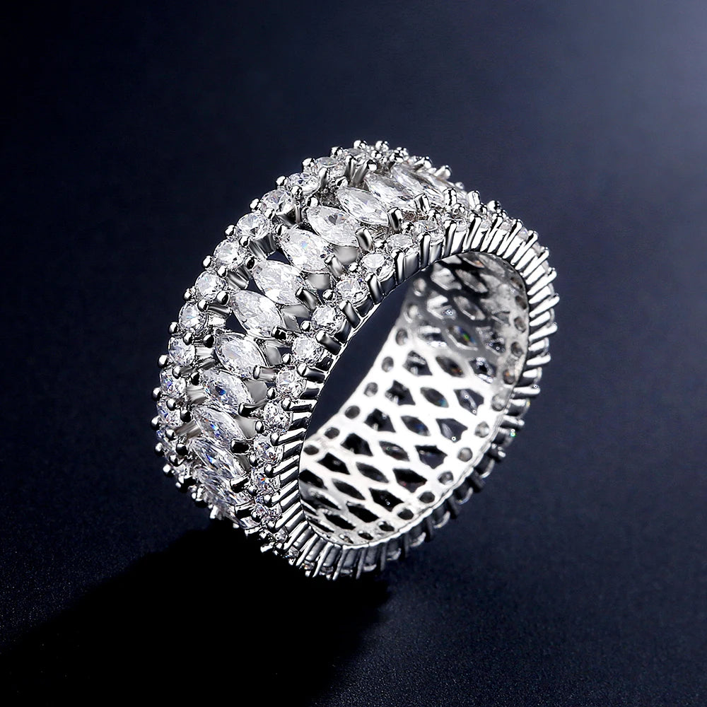 40354675163194|40354675195962|40354675228730