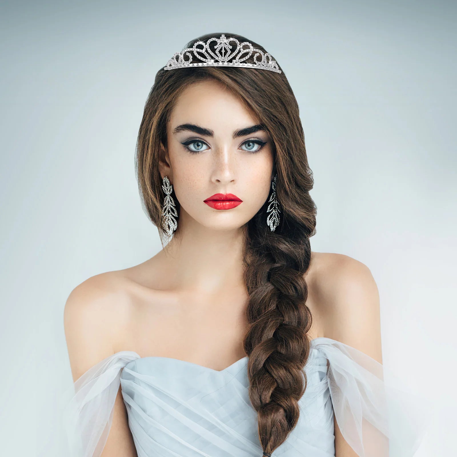 Crowns with Comb Pack