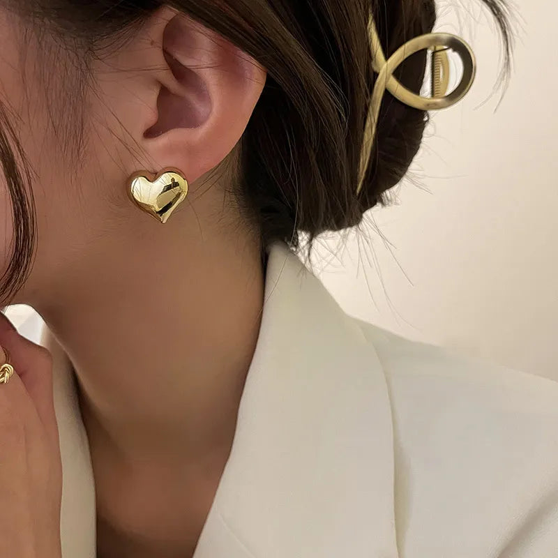 Korean Trend Heart Stud Earrings