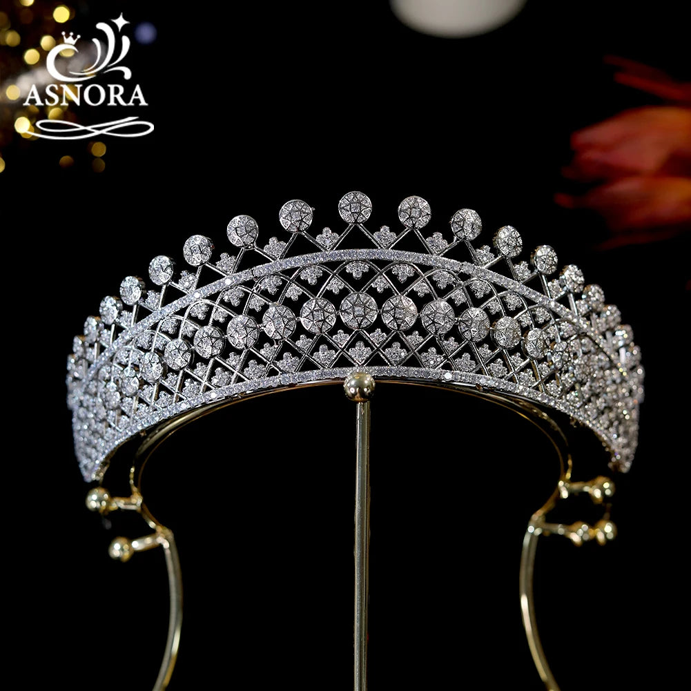 Cubic Zircon Crown