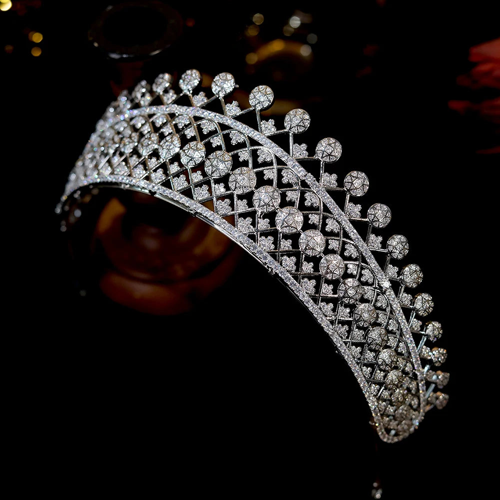 Cubic Zircon Crown