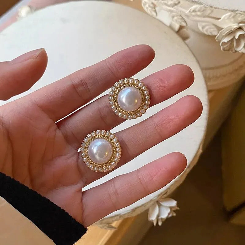 Big Pearl Stud Earring