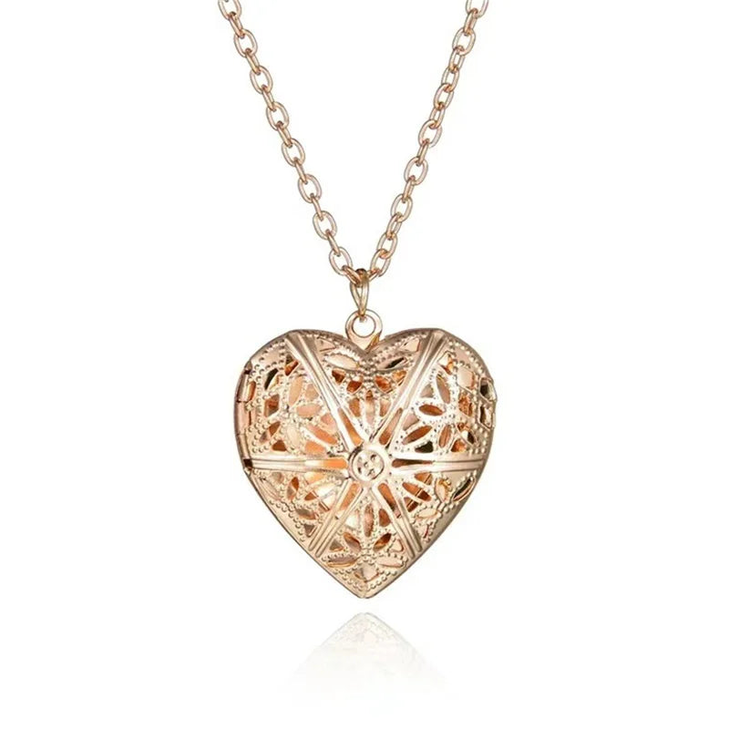 Heart Shape Photo Necklace