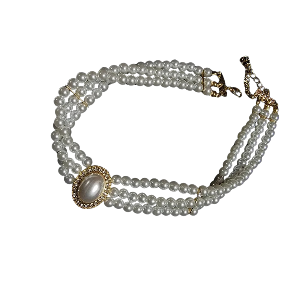 Elegant Three-Layer Pearl Necklace